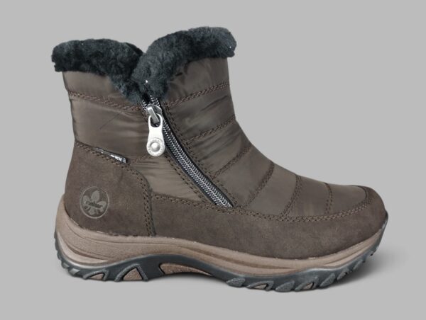 Brązowe ciepłe botki damskie Rieker M9670-25 z RiekerTex